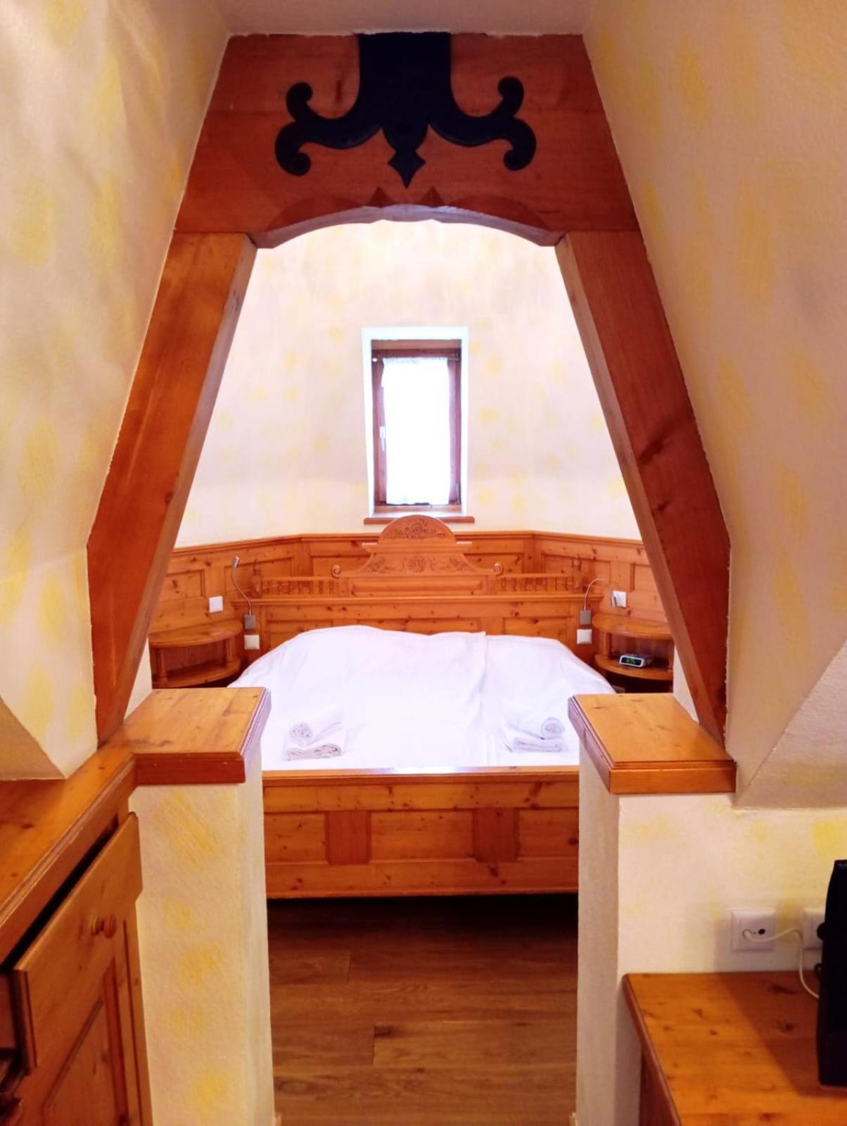 Eichen Schloessl Hotel มิวนิก ภายนอก รูปภาพ